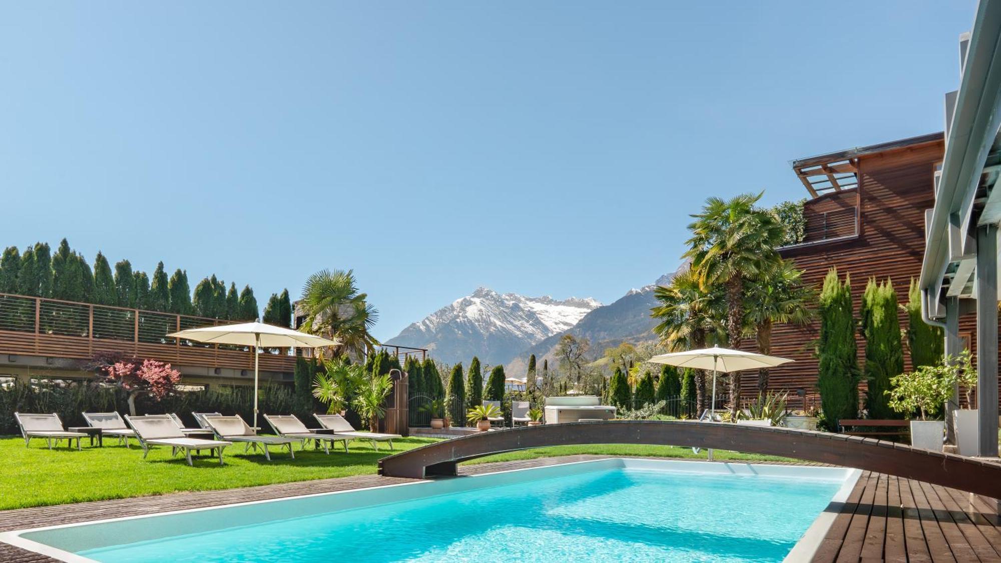 Hotel Alpenhof Dorf Tirol Exterior foto